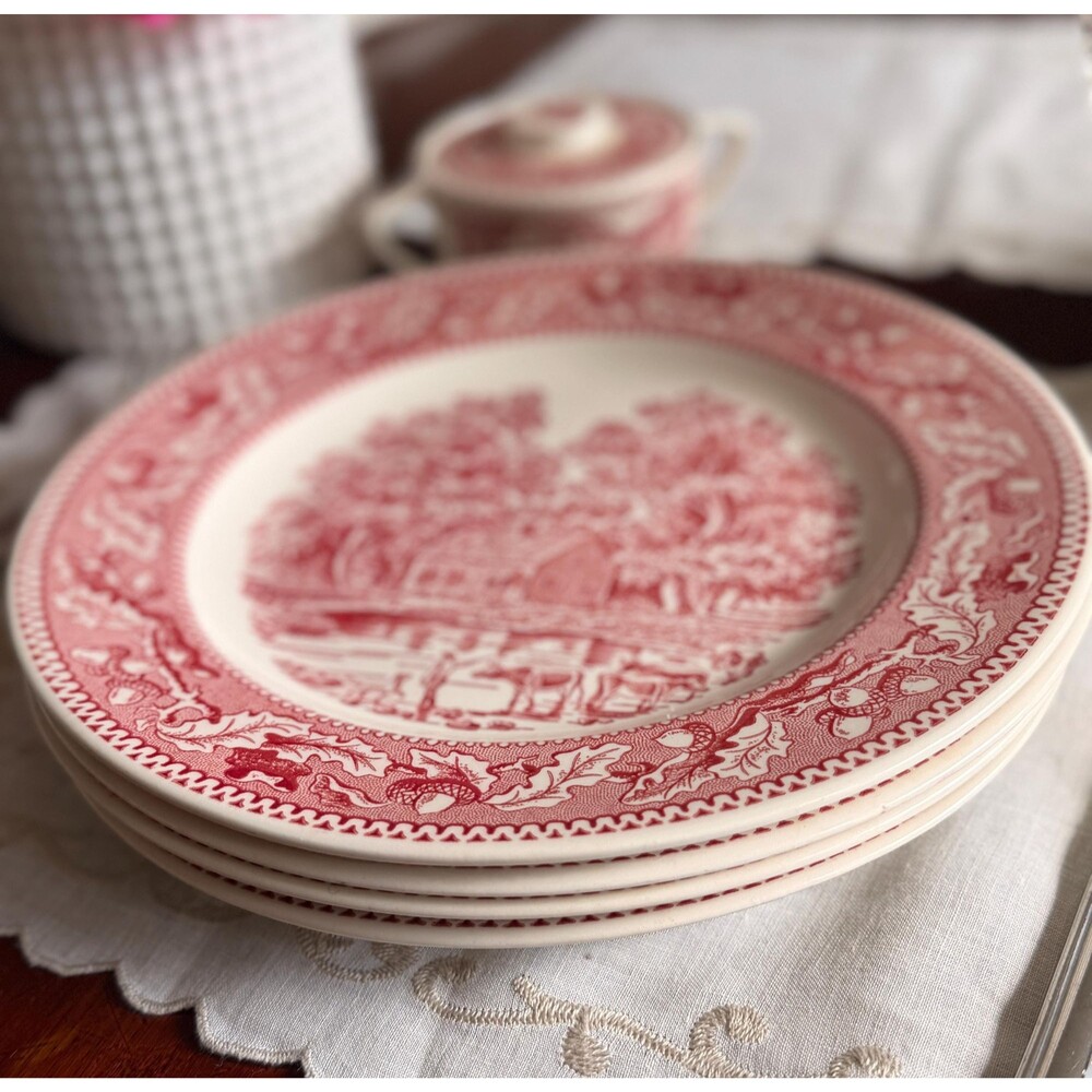 Vintage Memory Lane Royal Ironstone Dinner Plate – Red Transferware - Picture 3 of 7